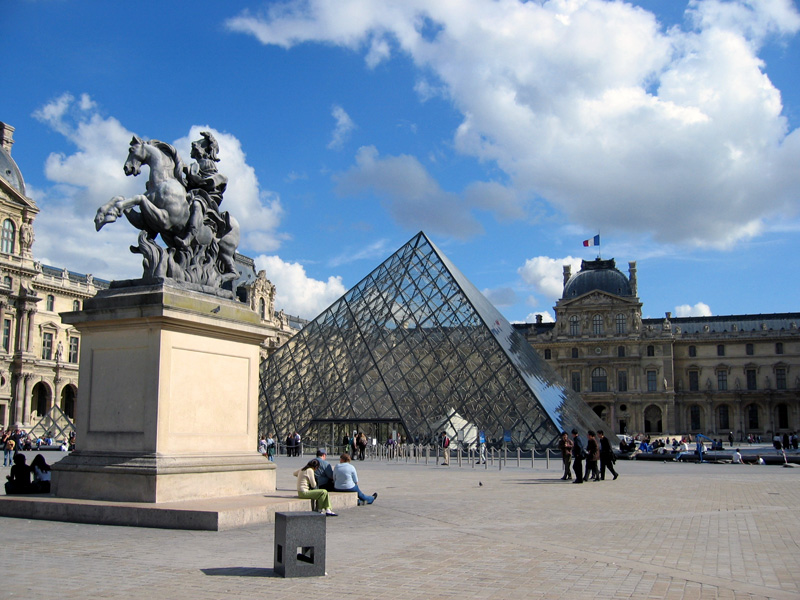 louvre